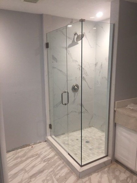 When Should You Upgrade to a Custom Shower Enclosure?